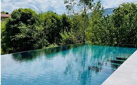 Place2Be - With Infinity Pool